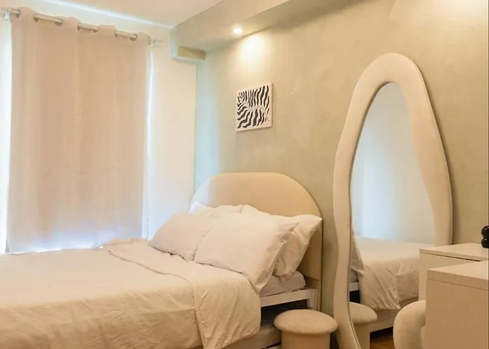 Aparthotel Urban Zen Stay's *